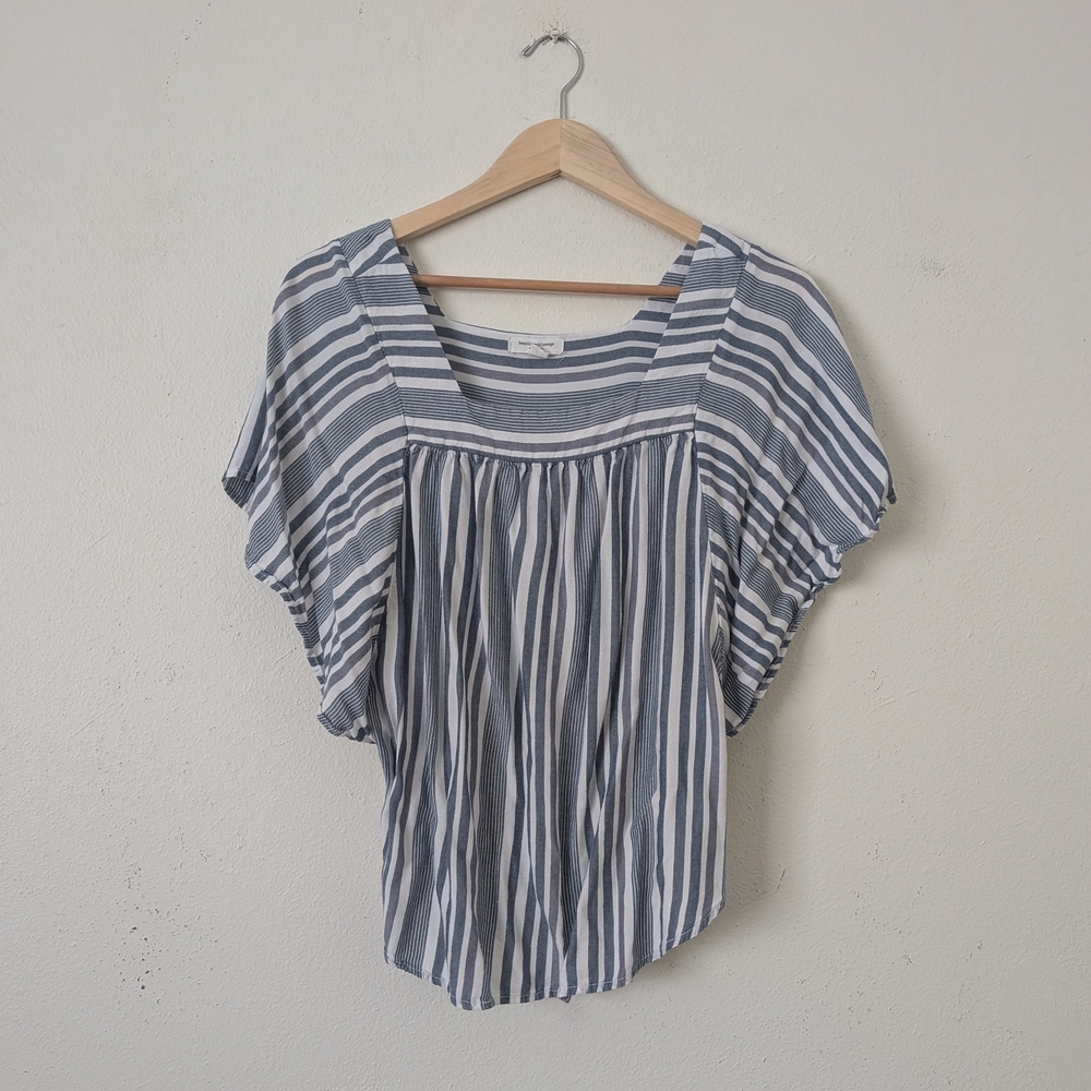 beachlunchlounge Ruffle Sleeve Top, Size Small, Blue White Stripe